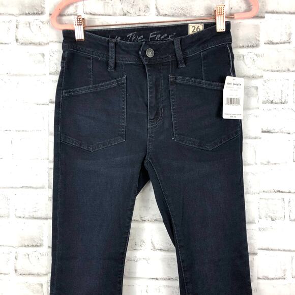 Free People Ivy Mid Rise Skinny Released Hem Jeans Seal Blue Sz. 26 NEW - Picture 4 of 12